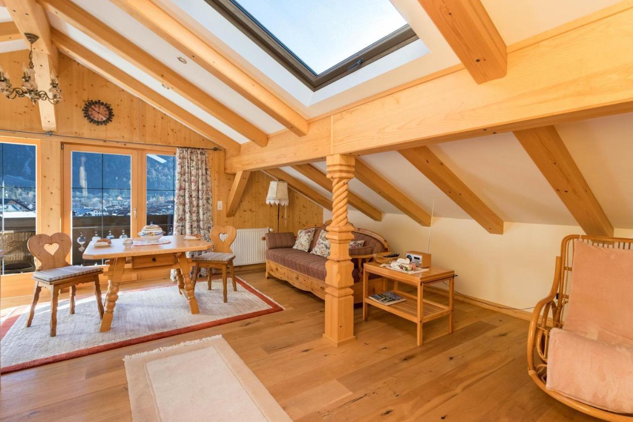 Ferienwohnung Bergkristall Mittenwald Exterior foto
