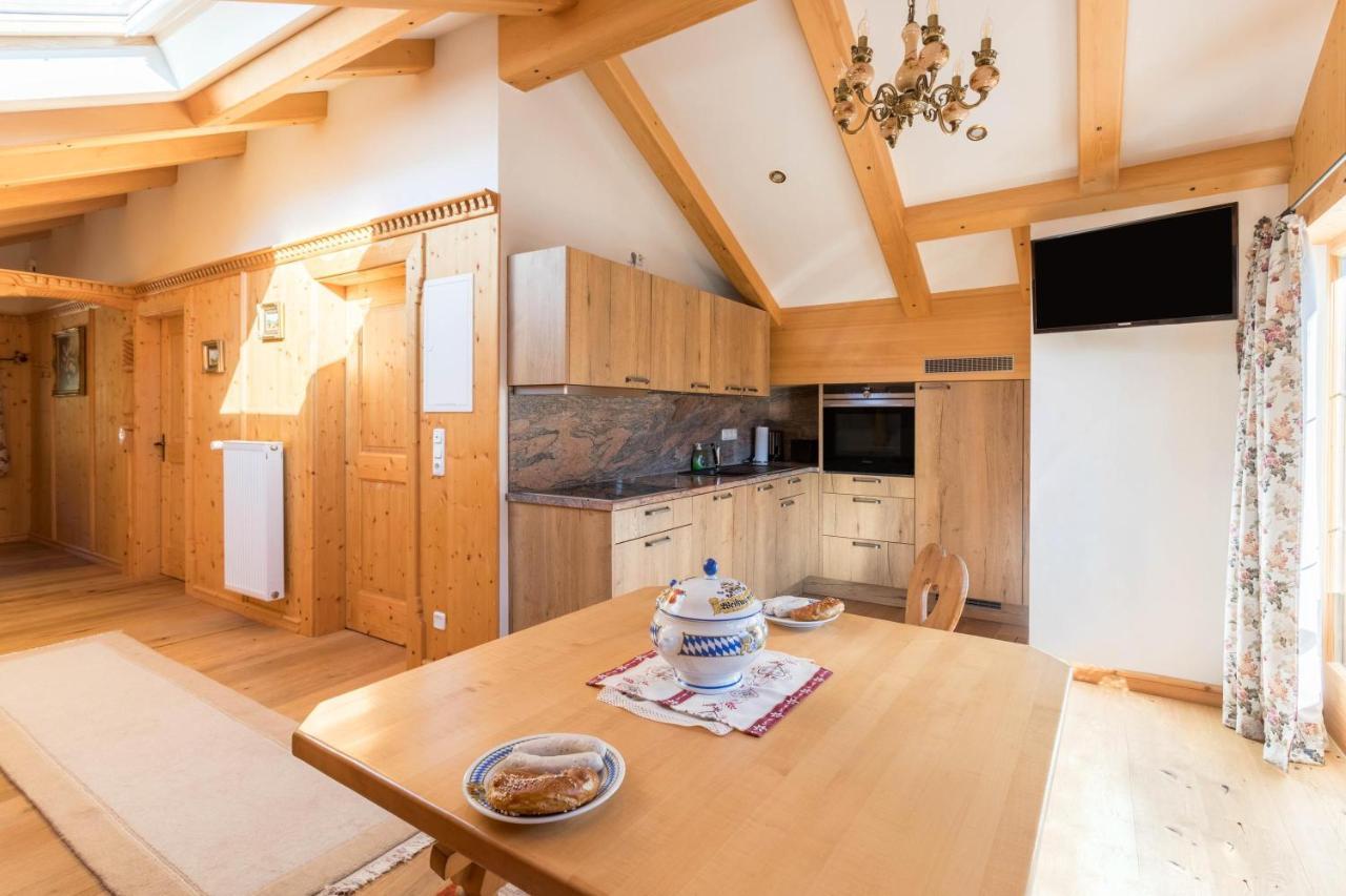 Ferienwohnung Bergkristall Mittenwald Exterior foto